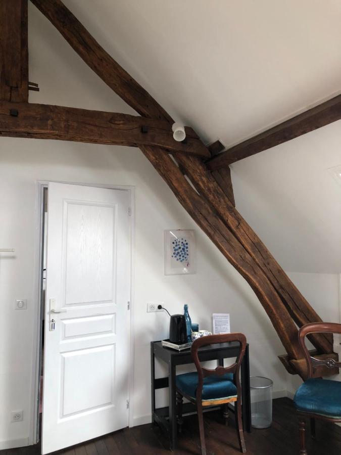 Saint-Martial-d'Albarede Ancien Relais De Poste The Old Post Office Bed & Breakfast エクステリア 写真