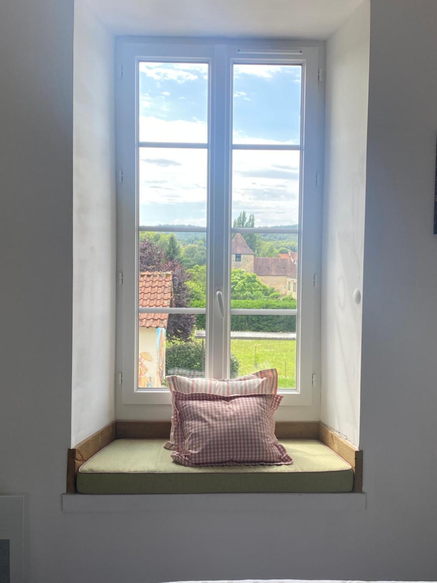 Saint-Martial-d'Albarede Ancien Relais De Poste The Old Post Office Bed & Breakfast エクステリア 写真