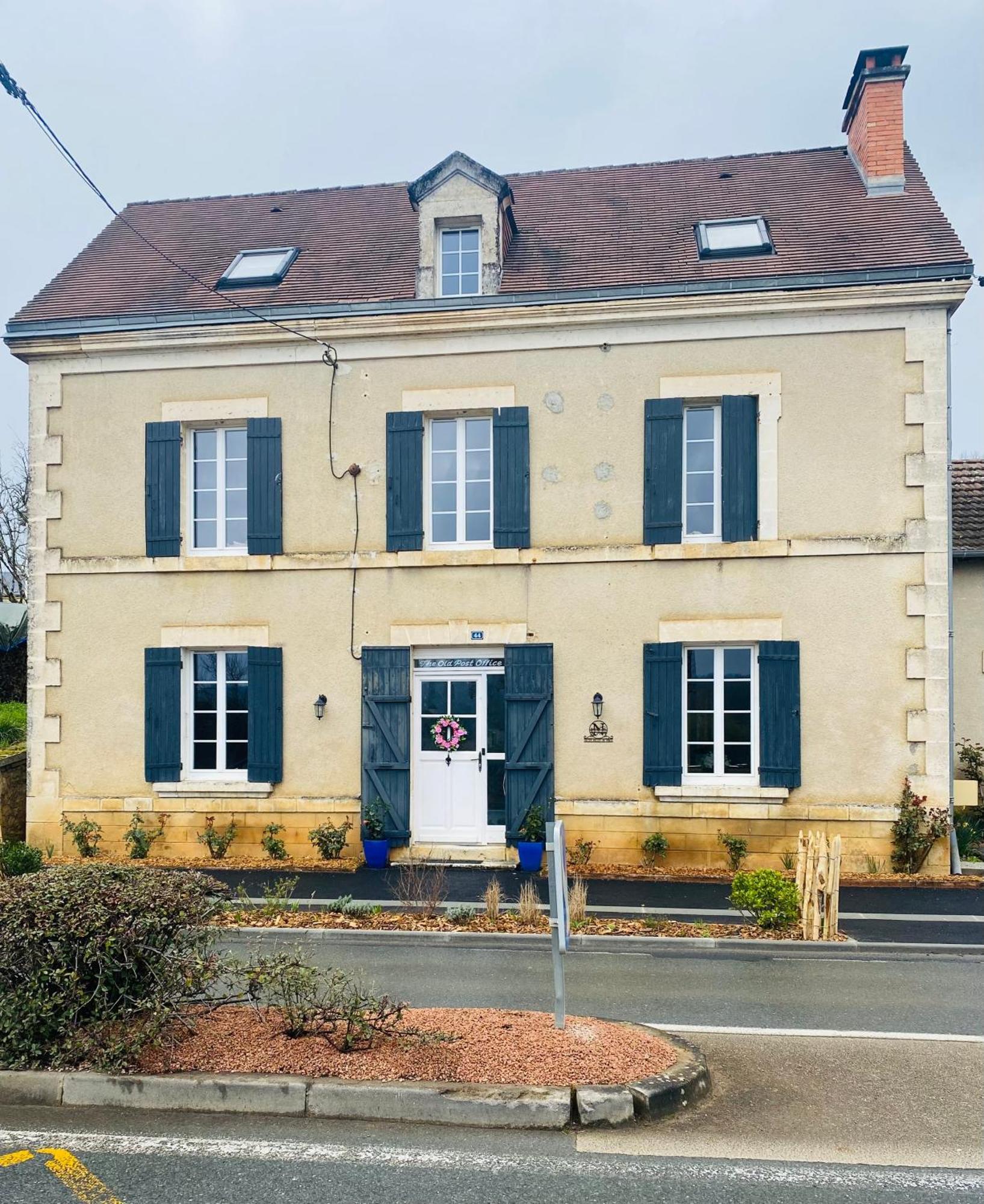 Saint-Martial-d'Albarede Ancien Relais De Poste The Old Post Office Bed & Breakfast エクステリア 写真